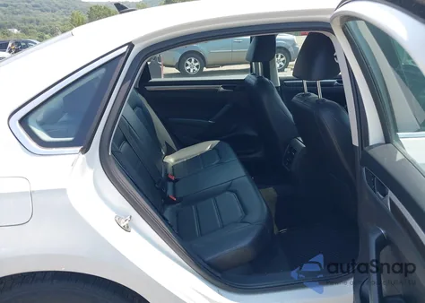 2016 Volkswagen Passat 1.8T Se from USA, damaged, VIN 1VWBT7A38GC020973